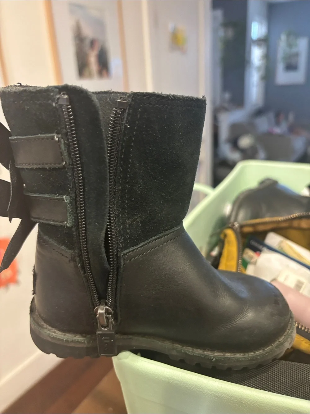 UGG Black Ribbon-Back Ankle Boot Toddler 7